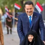 برای دیدن؛ نخست وزیر عراق به همراه مادرش در انتخابات شرکت کرد