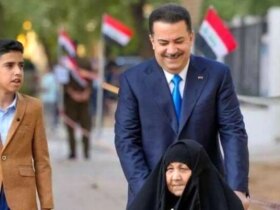 برای دیدن؛ نخست وزیر عراق به همراه مادرش در انتخابات شرکت کرد 8 برای دیدن؛ نخست وزیر عراق به همراه مادرش در انتخابات شرکت کرد