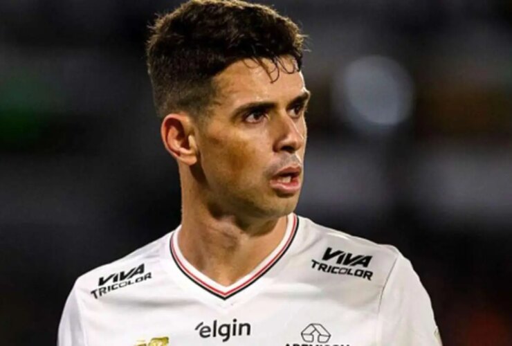 حمله قلبی در ستاره فوتبال در تمرین گروهی