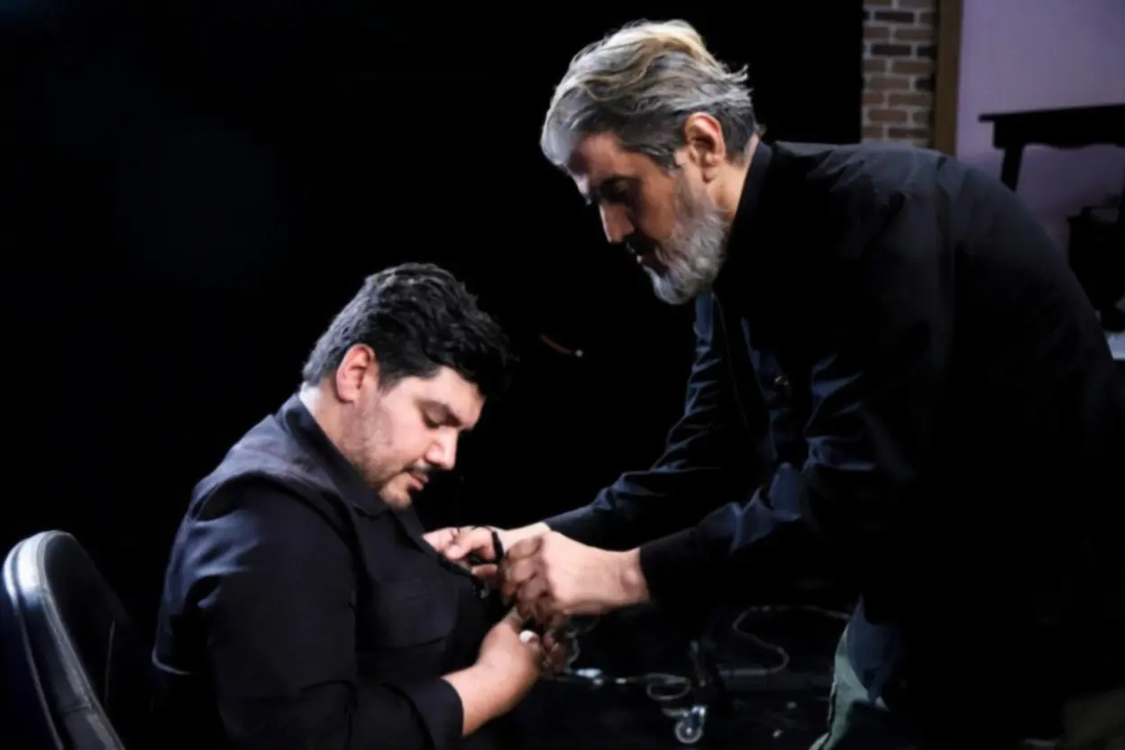 سرور بحث برانگیز