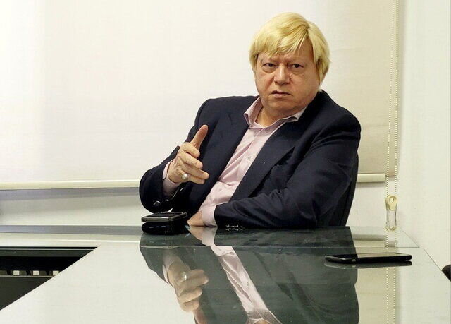 عالیه پهلوان یک ستون نامرئی بود