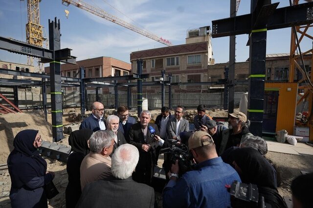 به دستور وزیر ساخت و ساز اطراف کاخ گلستان متوقف شد