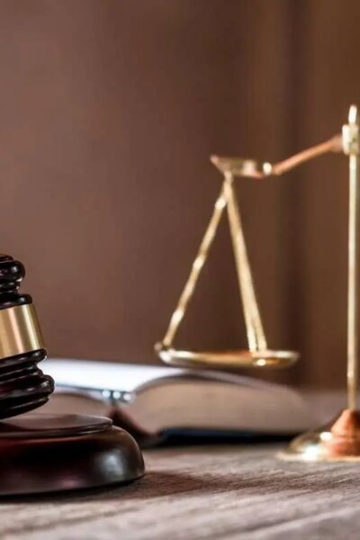 چهره این زن را بشناسید/ دزد طلافروشی است 3 چهره این زن را بشناسید/ دزد طلافروشی است