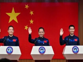 8 روز بحرانی؛ سه فضانورد چینی منتظر فضاپیمای نجات هستند! 12 8 روز بحرانی؛ سه فضانورد چینی منتظر فضاپیمای نجات هستند!