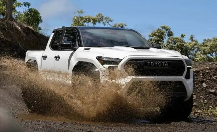 مینی ون محبوب تویوتا در آمریکا; هنوز شکست ناپذیر 16 مینی ون تویوتا