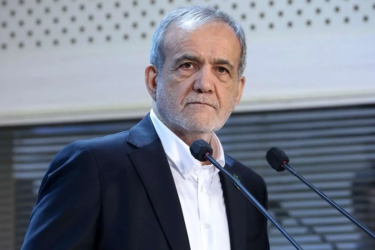 پزشکان: بسیاری از مدیران کشور ما از سیستم موسسه ای که در آن کار می کنند اطلاعی ندارند. 1 پزشکان: بسیاری از مدیران کشور ما از سیستم موسسه ای که در آن کار می کنند اطلاعی ندارند.