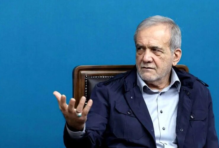 خط و مهر پزشک خودروسازان: در صورت عدم بهینه سازی مصرف محصولات داخلی، اجازه تولید داده نمی شود.