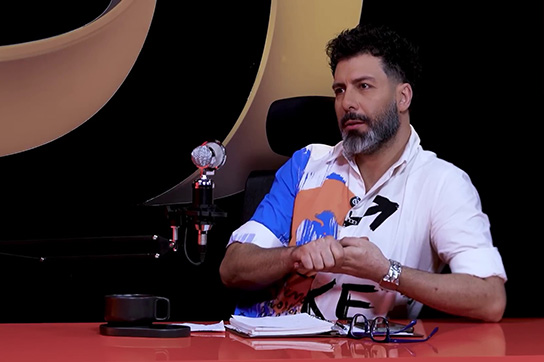 آقای واشقانی یک کاری بکنید. بیا و کمی بمان 4 vlcsnap-2025-05-31-21h39m29s680