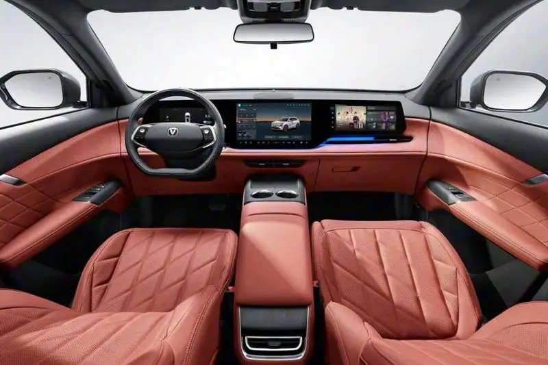 چانگان CS75 پلاس جدید وارد روسیه شد. به ایران میاد؟ 4 چانگان CS75 پلاس