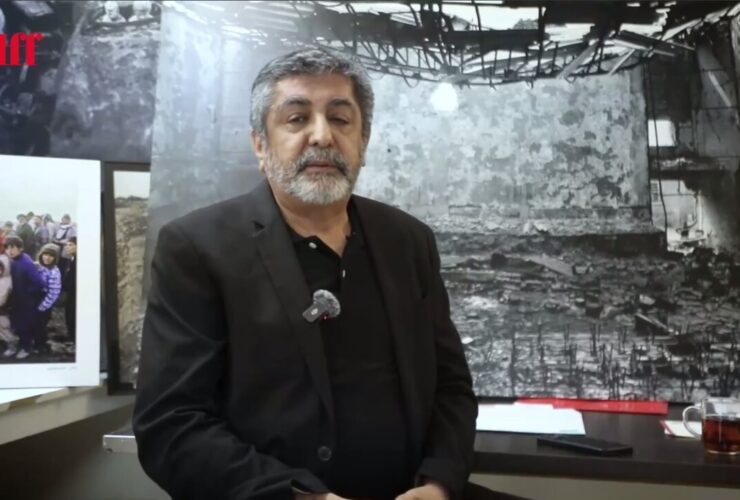 ماجرای عکسی که پوستر جشنواره جهانی فیلم فجر است/قدبانپور: استقلالم را با همکاری با کیارستمی به دست آوردم.