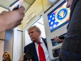 ترامپ: یا با من باش وگرنه له میشی! 8 ترامپ: یا با من باش وگرنه له میشی!