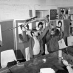 وقتی مسعود کیمیایی از اشغال سفارت حمایت کرد/ فهرست هنرمندان حامی اشغال