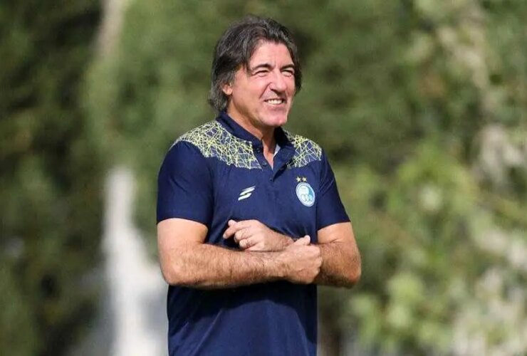 Sa Pinto در یک مکان خاص است. پادیاب در نقش حریف تدارکاتی است یا حریف غافلگیرکننده؟