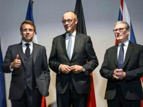 فرانسه اعلام کرد: اروپایی ها تلاش می کنند ایران را به میز مذاکرات هسته ای بازگردانند