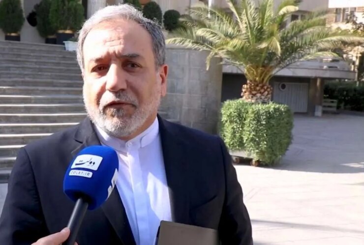 عراقچی به عمان و هلند سفر می کند