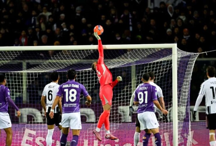 فیورنتینا مقابل یوونتوس به تساوی 1-1 رسید. شاگردان اسپالتی دوره را ترک کردند 19 فیورنتینا مقابل یوونتوس به تساوی 1-1 رسید. شاگردان اسپالتی دوره را ترک کردند