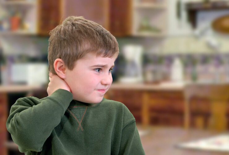 صدمات ستون فقرات گردن؛ از آسیب در کودکان تا نیاز به مراقبت از سالمندان