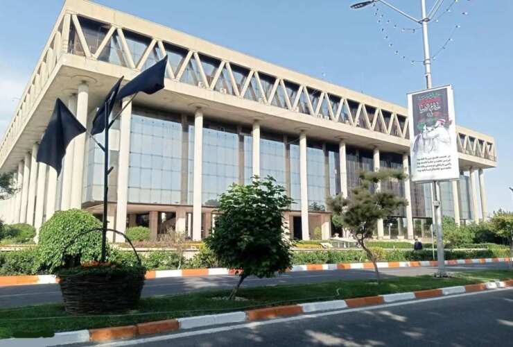 هدیه عجیب رادیو و تلویزیون به یاد حمله اسرائیل