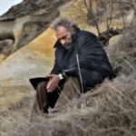 استاد نمایش دغدغه های مردم سردرگم/ نوری بیلگه جیلان به ایران می آید