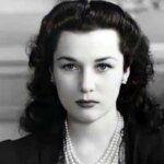 "فوزیا" به همراه دخترش "شهناز" و نوه اش در سوئیس، 1338