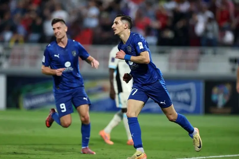 درخشش ستاره الجزایری در شب پیروزی الدحیل مقابل الاتحاد و بنزما 1 2nxsysdy1