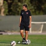 تصویر; وحید هاشمیان در معروف ترین کافه تهران