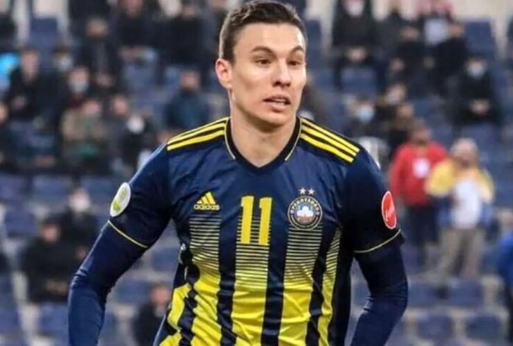 گزینه هجومی پرسپولیس نامزد بهترین بازیکن سال شد