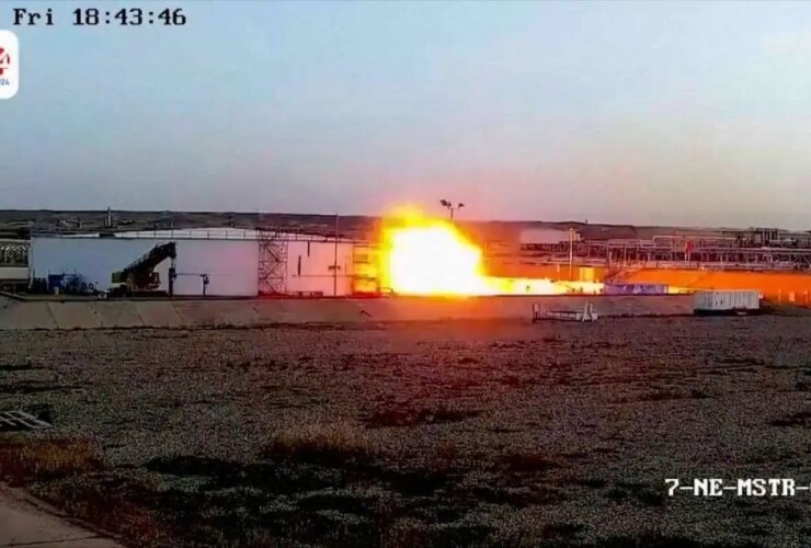 (فیلم) لحظه برخورد پهپاد انتحاری به میدان گازی سلیمانیه عراق