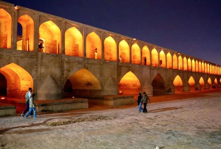 تصاویر رسانه های خارجی از ایالت غم انگیز سیوسپل