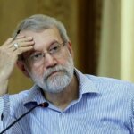 لاریجانی: به توسعه جدی برنامه هسته ای صلح آمیز خود ادامه می دهیم