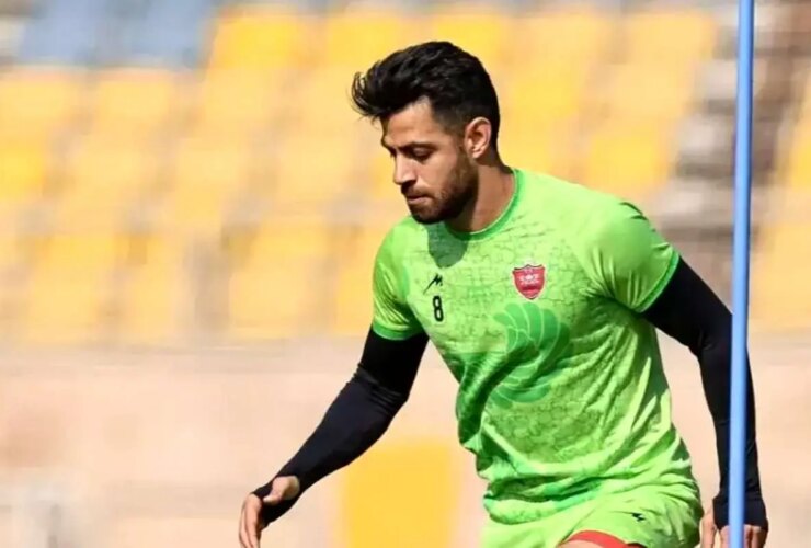 بازگشت ستاره پرسپولیس به ترکیب مقابل شمس آذر