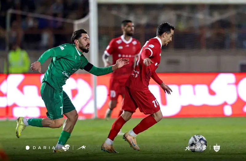 داوری صحنه های مشکوک شمس آذر مقابل پرسپولیس 1 photo_۲۰۲۵-۱۱-۲۸_۲۰-۳۲-۲۷