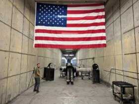 پرواز 10 دلاری به فضا؛ آیا ایلان ماسک باید نگران باشد؟ 8 توپ فضایی