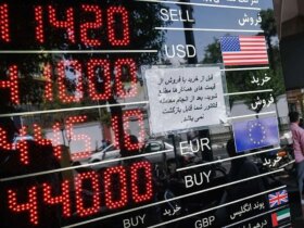 امروز شنبه 17 آذر 1404 قیمت طلا، سکه، دلار و یورو از مرز 120 میلیون گذشت. 8 امروز شنبه 17 آذر 1404 قیمت طلا، سکه، دلار و یورو از مرز 120 میلیون گذشت.