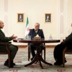 نشست روسای نیروها به میزبانی پزشکان