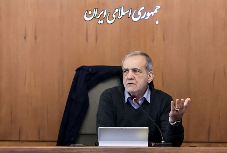 پزشکان: خودنمایی و برهنگی خلاف حیثیت زن است 34 پزشکان: خودنمایی و برهنگی خلاف حیثیت زن است