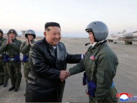 تصاویر; خلبانان زن در نیروی هوایی کره شمالی