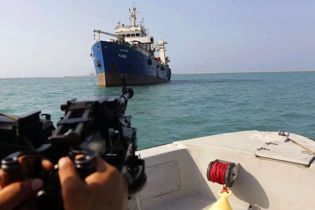 یک کشتی در خلیج فارس توقیف شد 1 یک کشتی در خلیج فارس توقیف شد