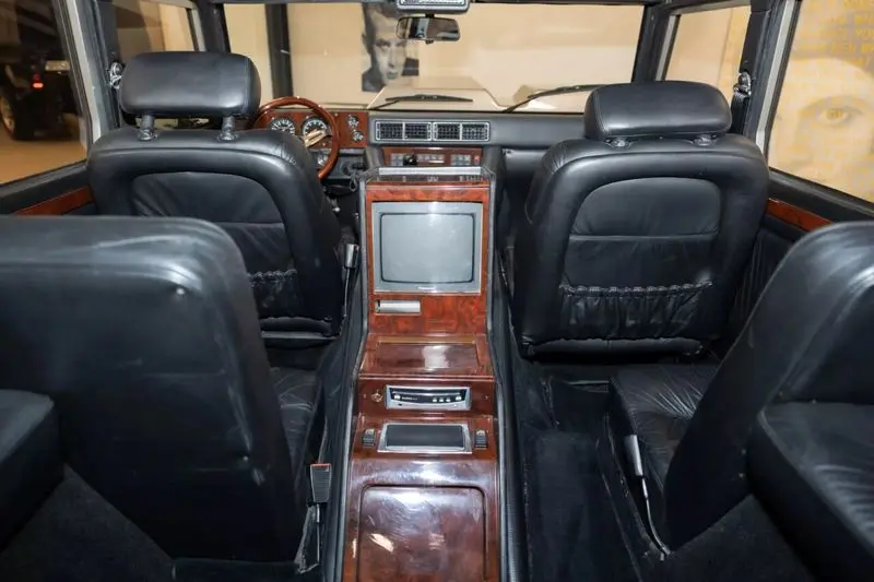 لامبورگینی رمبو با تاکسی لیموزین در حراجی فروخته شد 8 لامبورگینی رمبو