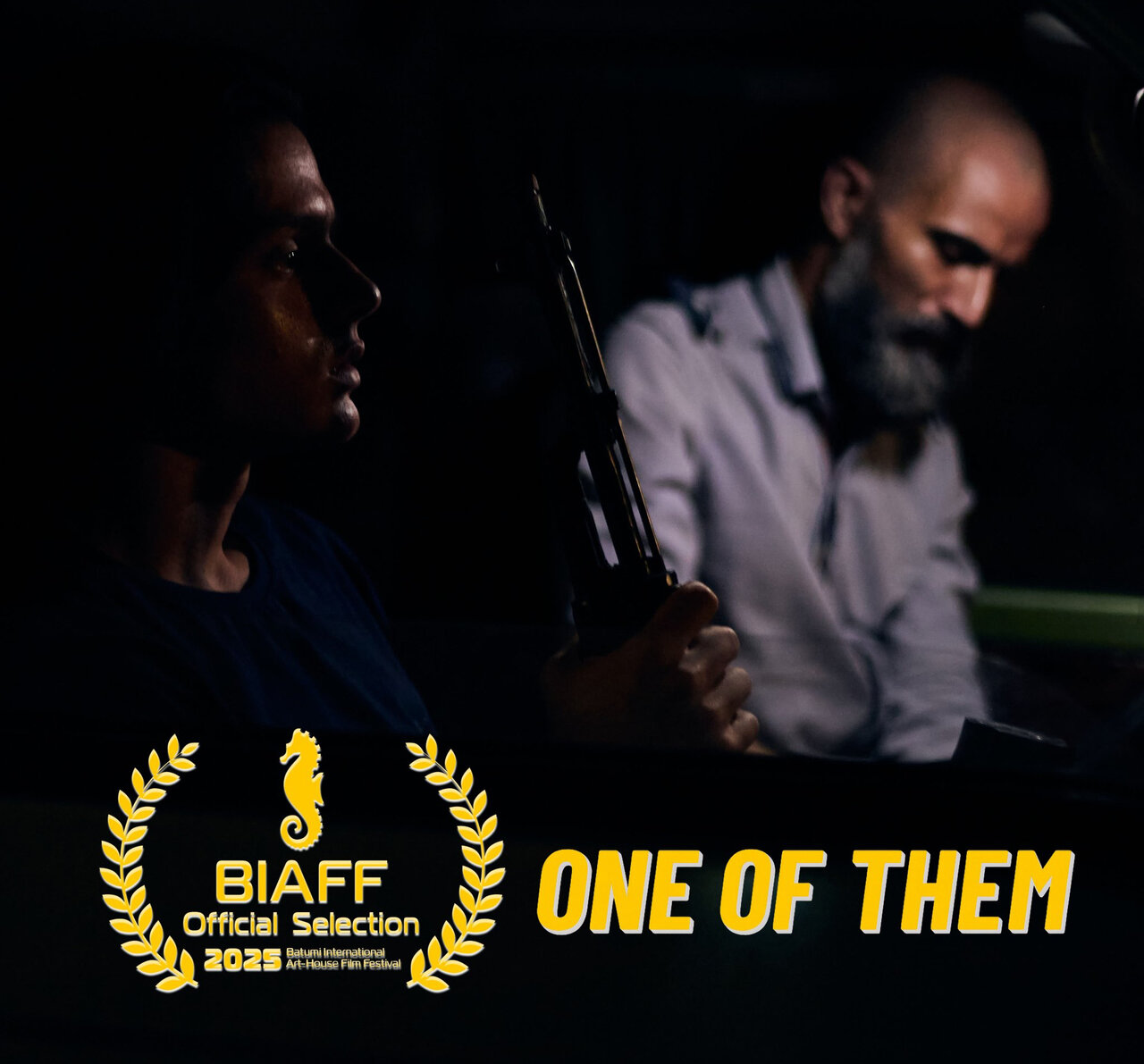 سومین نمایش بین المللی «یکی از آنها» در بخش مسابقه فیلم کوتاه جشنواره BIAFF (باتومی) گرجستان 1 سومین نمایش بین المللی «یکی از آنها» در بخش مسابقه فیلم کوتاه جشنواره BIAFF (باتومی) گرجستان