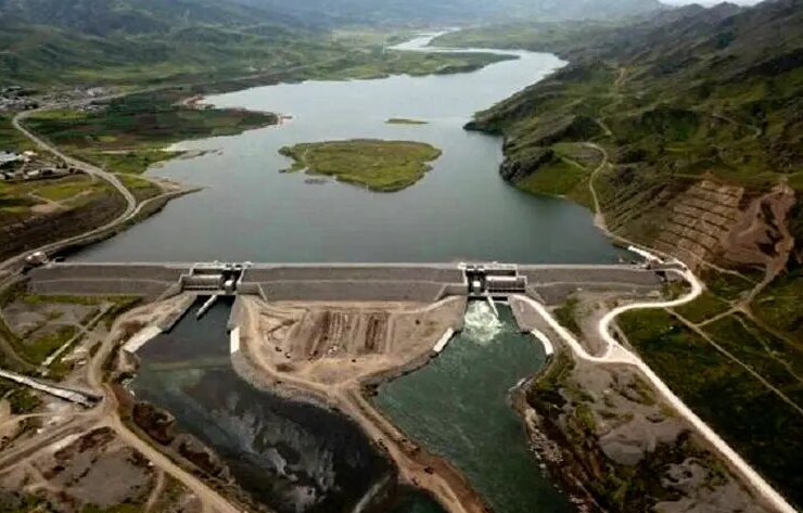 600 سد، زمین بی آب; پروژه ای که ایران را بی آب کرد