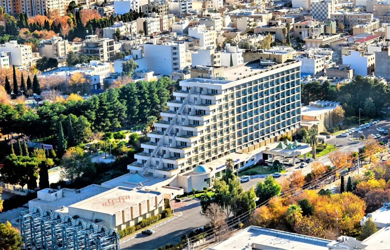 آیا معماری میراثی هما همچنان بر مدرنترینها پیروز است؟ 1 آیا معماری میراثی هما همچنان بر مدرنترینها پیروز است؟