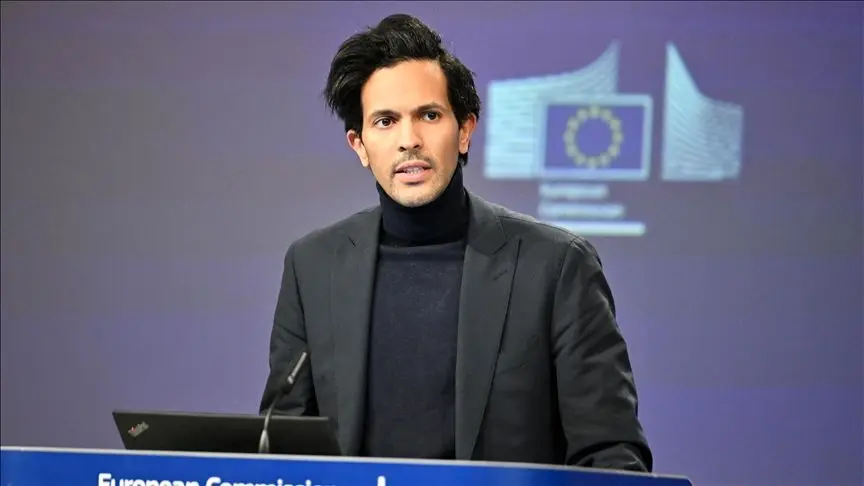 اروپا: تنها راه حل پایدار مشکل هسته ای ایران مذاکره است/ به تلاش های دیپلماتیک ادامه می دهیم