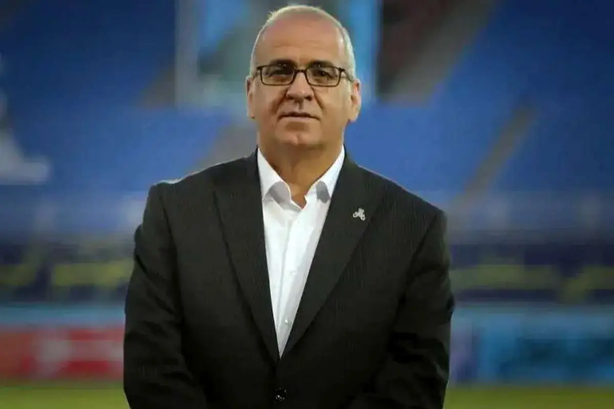 اقدام استقلال برای باز کردن پنجره بسته