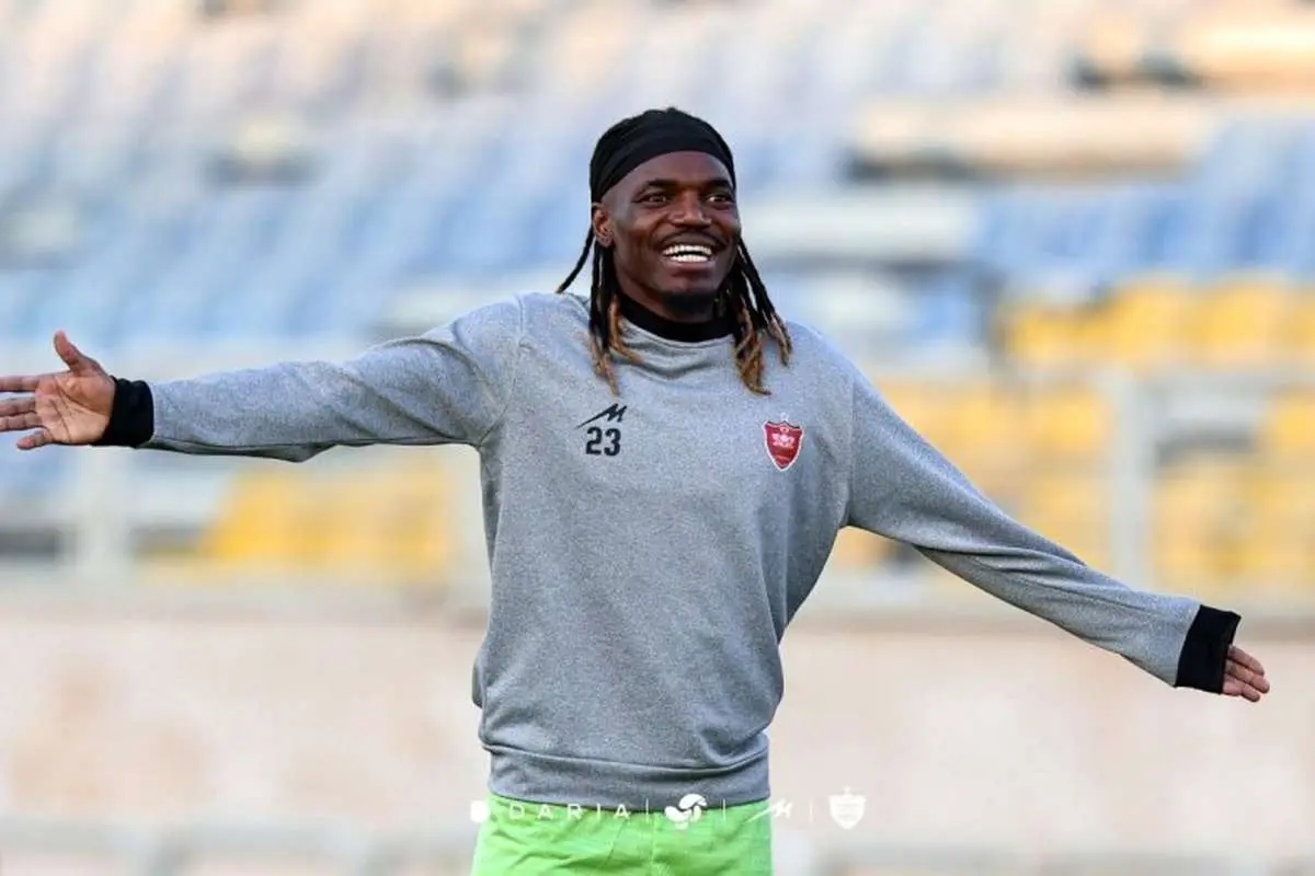 اقدام عجیب بیفوما در پرسپولیس: خوابیدن به جای تمرین!