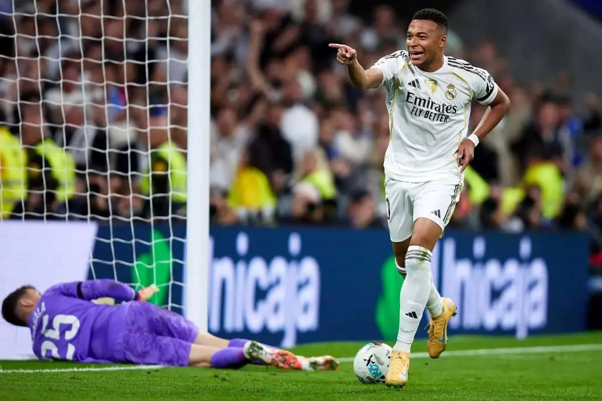 ال پیچیچی: کیلیان امباپه در ابر 9 است!