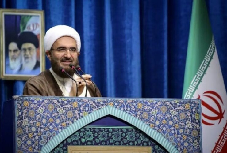 امام جماعت موقت تهران: ایده باسی راه حل مشکلات کشور است
