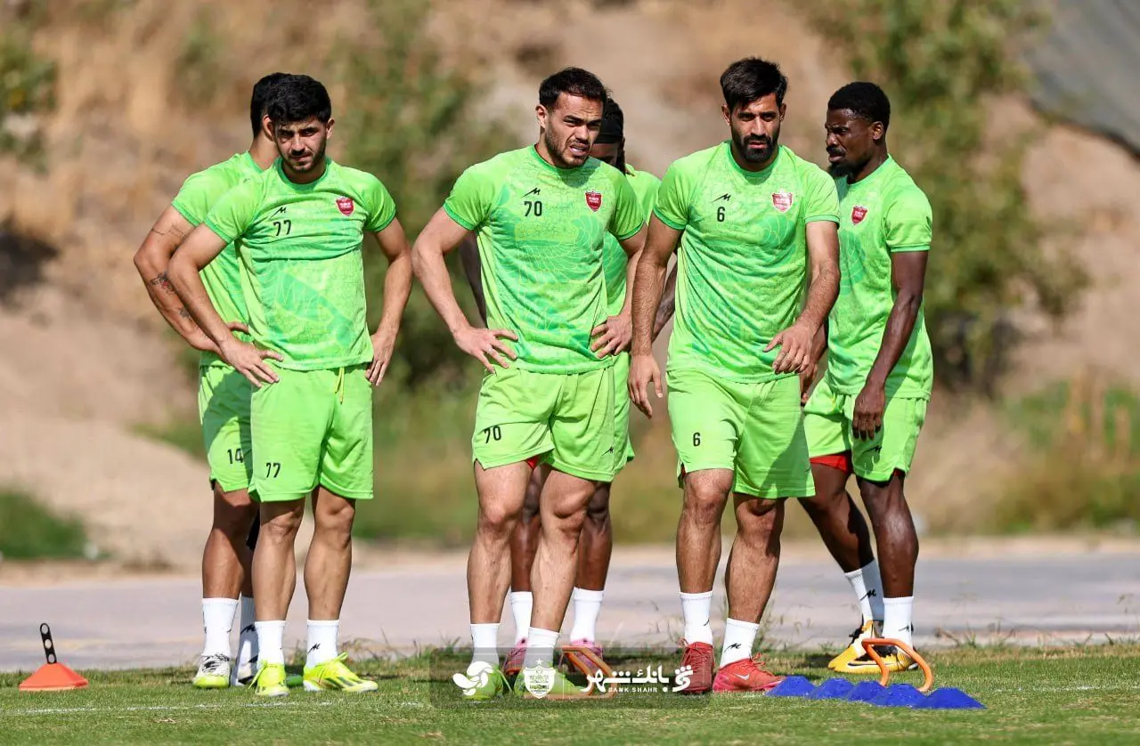 انتقال از کریم به عثمر. آیا ترکیب پرسپولیس به هم می خورد؟