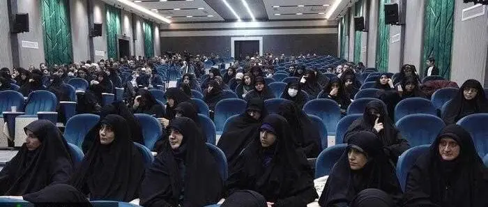 اولین دوره آموزشی مربی عفاف و حجاب در قم