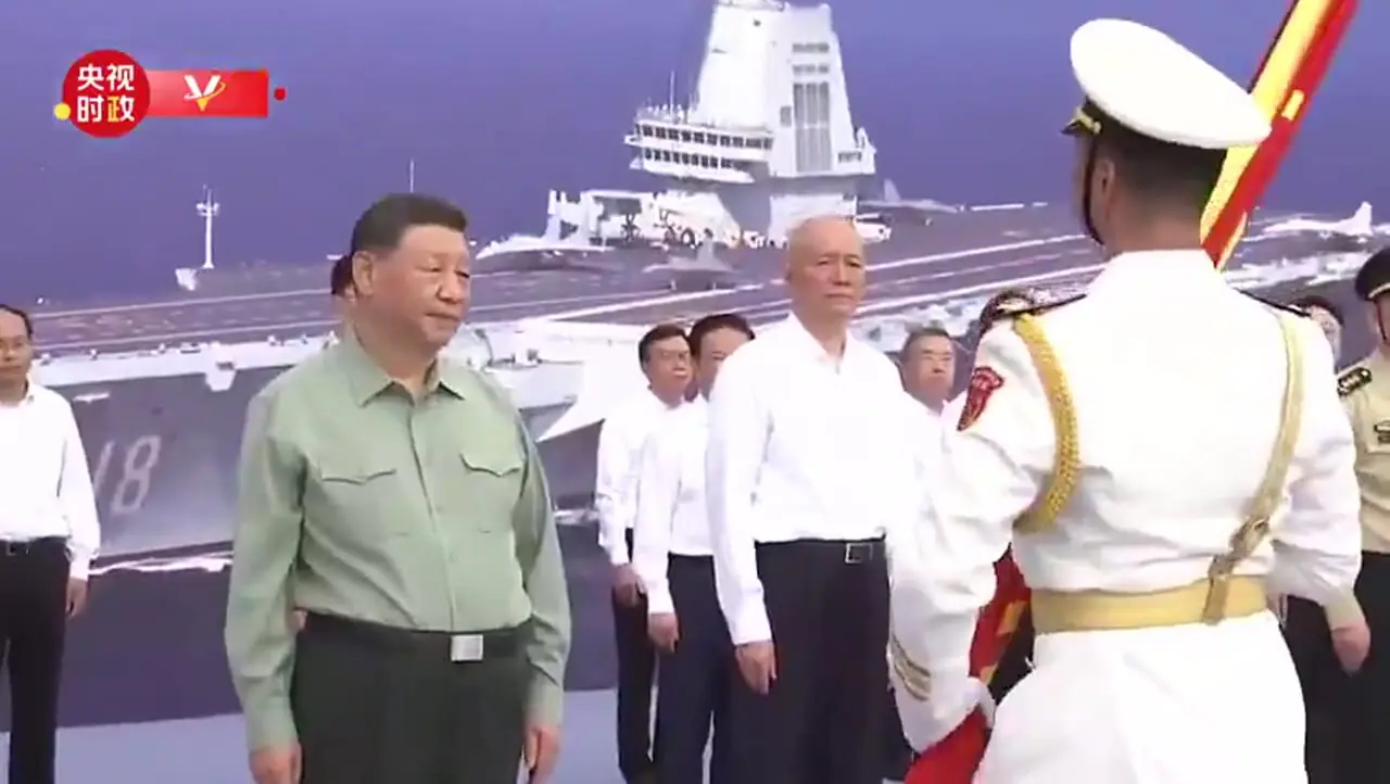 اولین ناو هواپیمابر چین با سیستم پرتاب الکترومغناطیسی 1 اولین ناو هواپیمابر چین با سیستم پرتاب الکترومغناطیسی